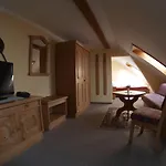Zur Schweiz 3*