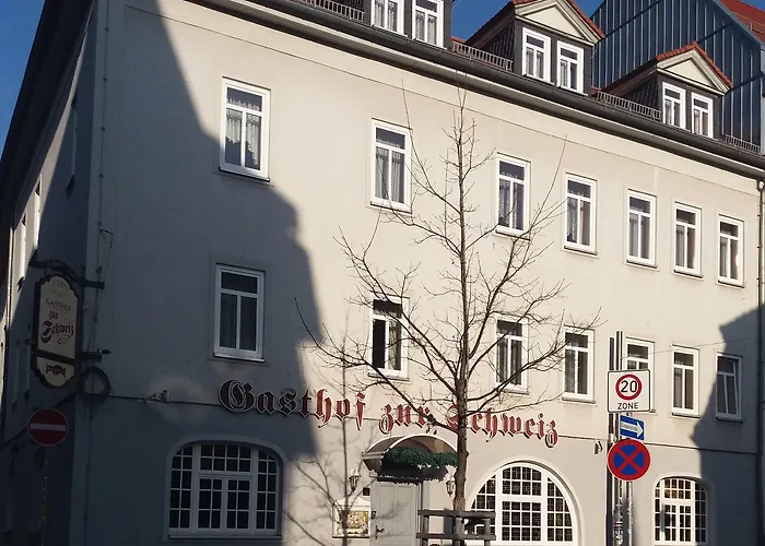 Zur Schweiz Konukevi 3*