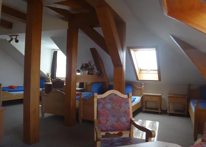 Zur Schweiz Gasthof 3*